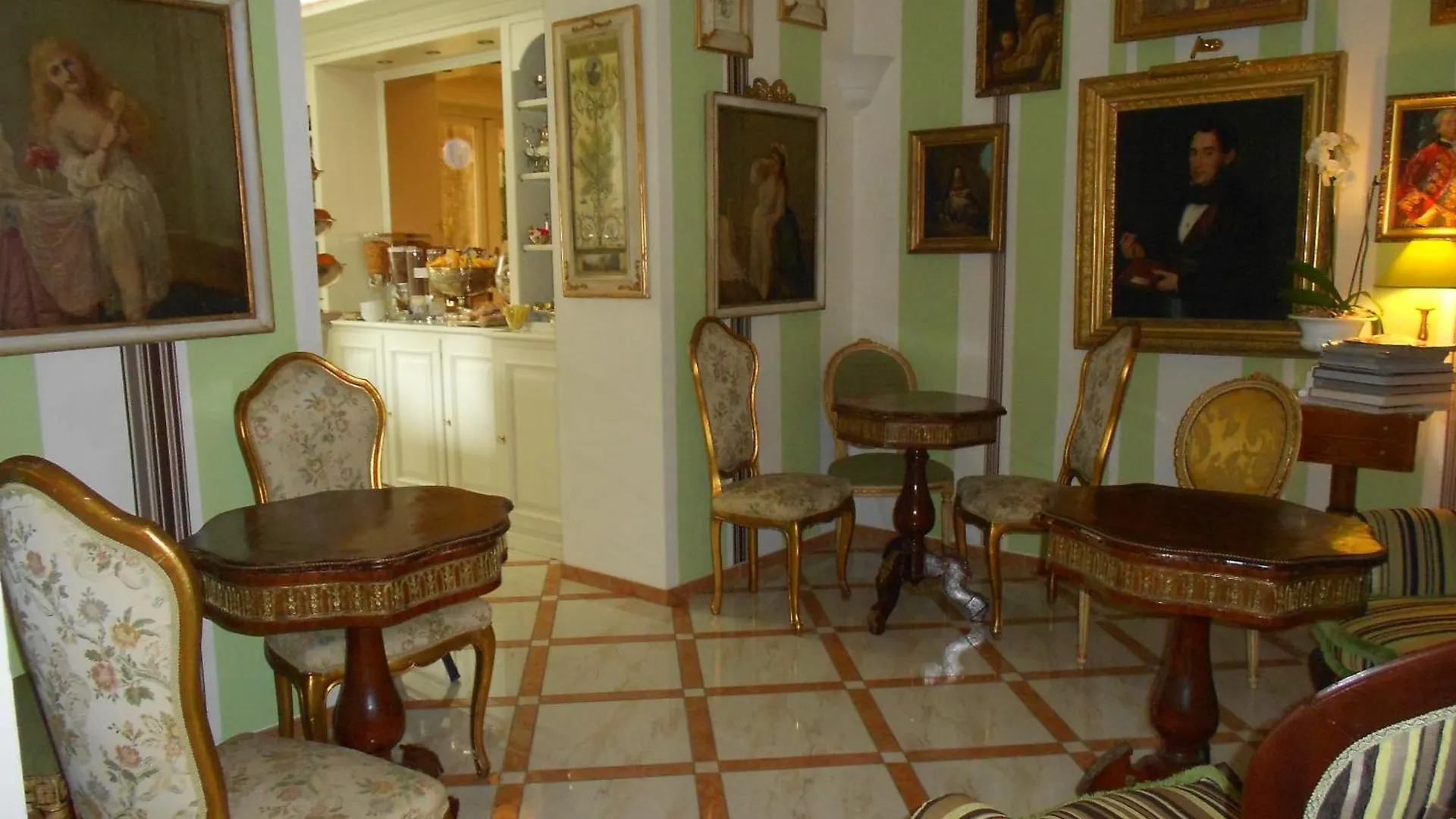 Al Teatro Hotel Livorno 3*,  Italy